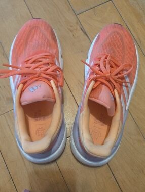 Women's Adidas Solarblast 5 Coral Running Sneakers